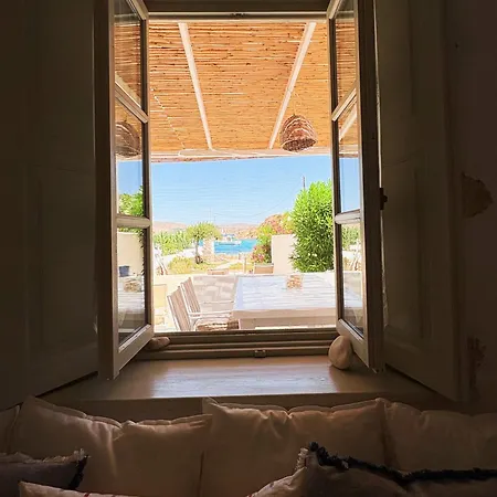 فيلة Agnanti House *
