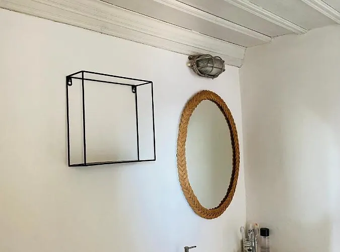 Agnanti House ヴィラ