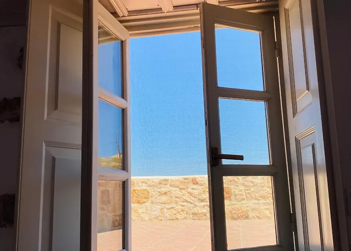 Agnanti House ヴィラ