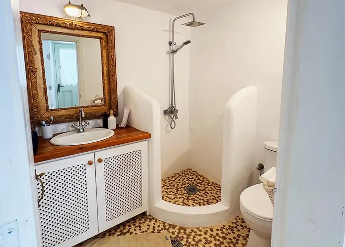 Villa Agnanti House Sapsila