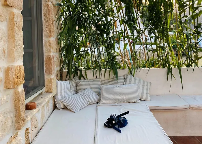 Agnanti House Sapsila