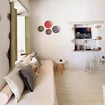 Agnanti House فيلة