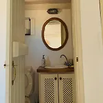 Agnanti House
