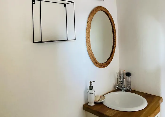 Agnanti House Villa *